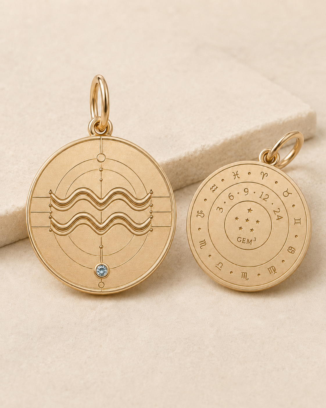 Aquarius Zodiac Pendant in 9K Gold, front and back product view