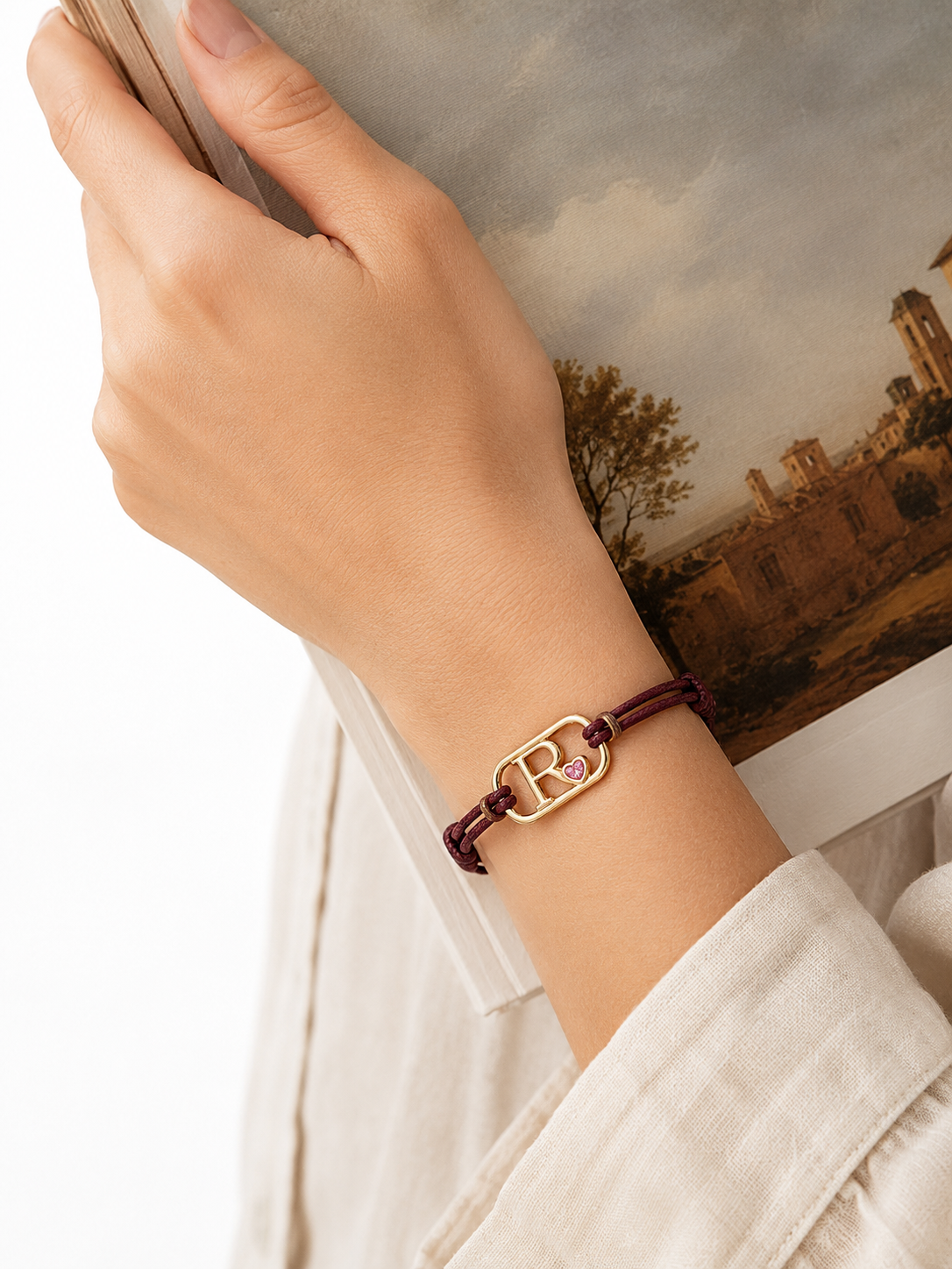 GEMGEMGEM Letter R Initial Bracelet lifestyle 01