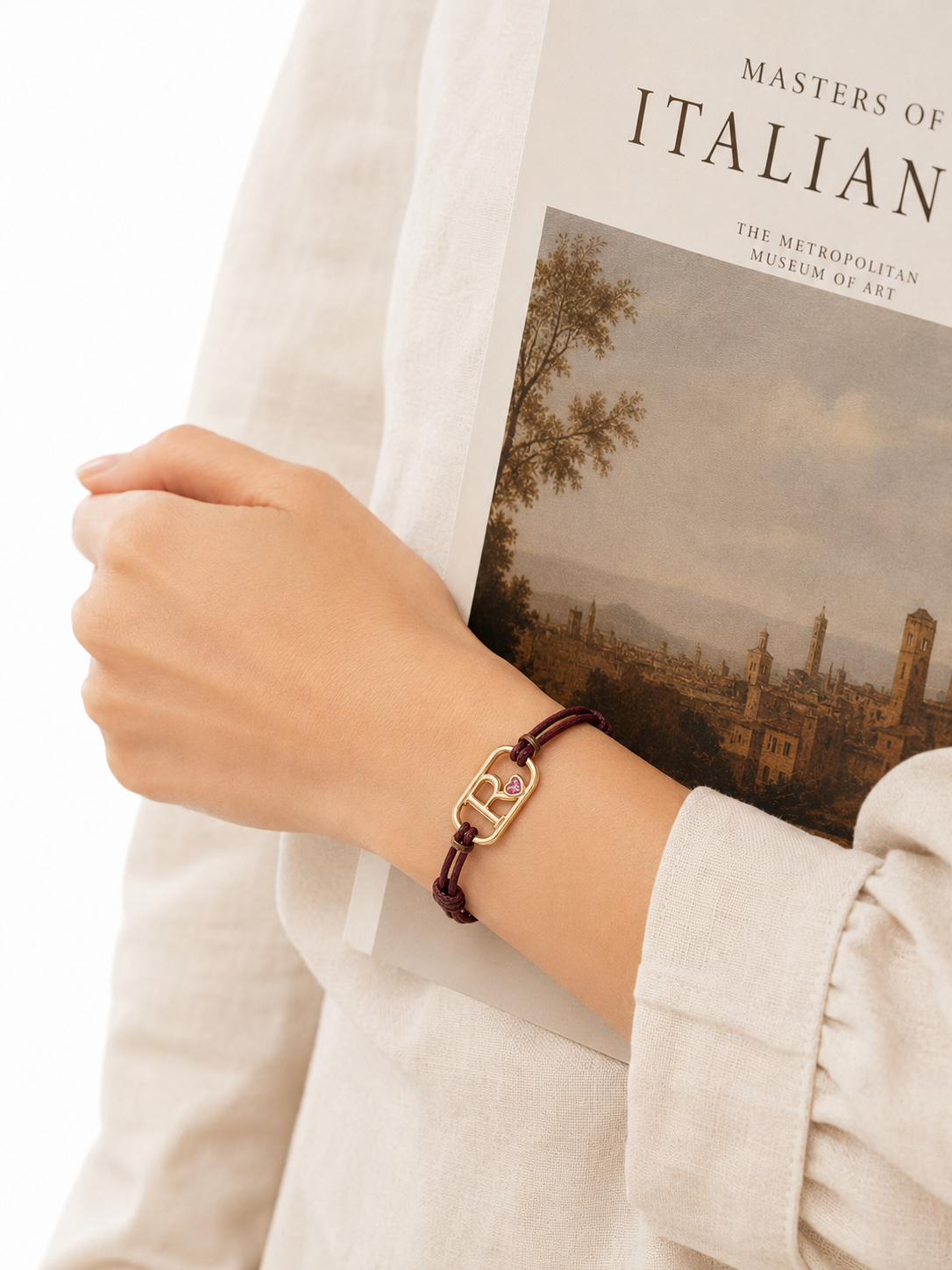 GEMGEMGEM Letter R Initial Bracelet lifestyle 02