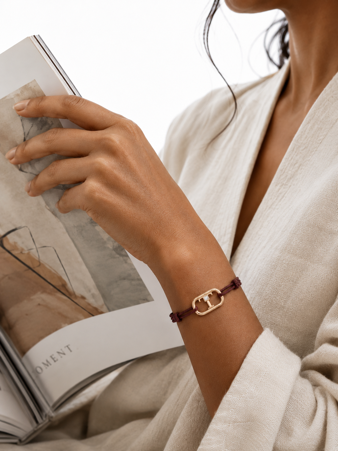 GEMGEMGEM Letter T Initial Bracelet lifestyle 02