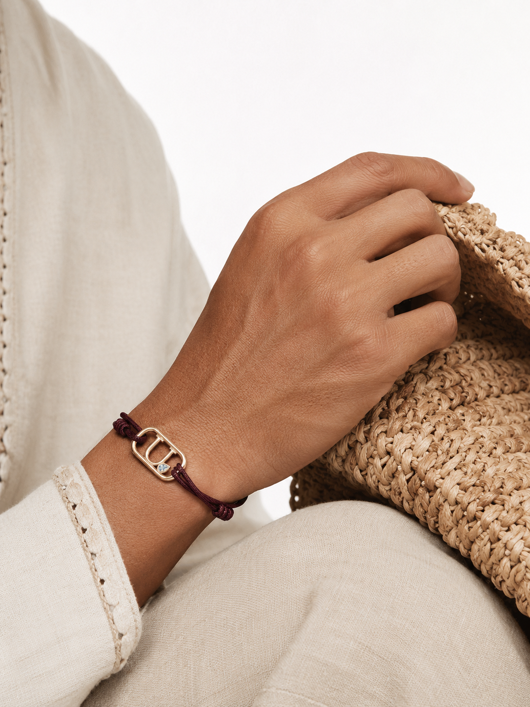 GEMGEMGEM Letter U Initial Bracelet lifestyle 03