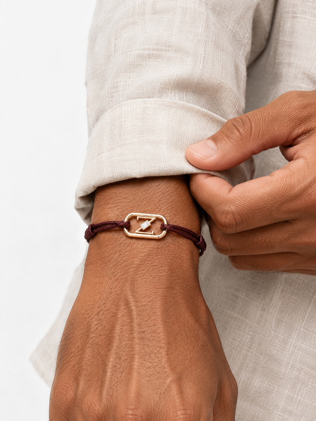 GEMGEMGEM Letter Z Initial Bracelet lifestyle 01