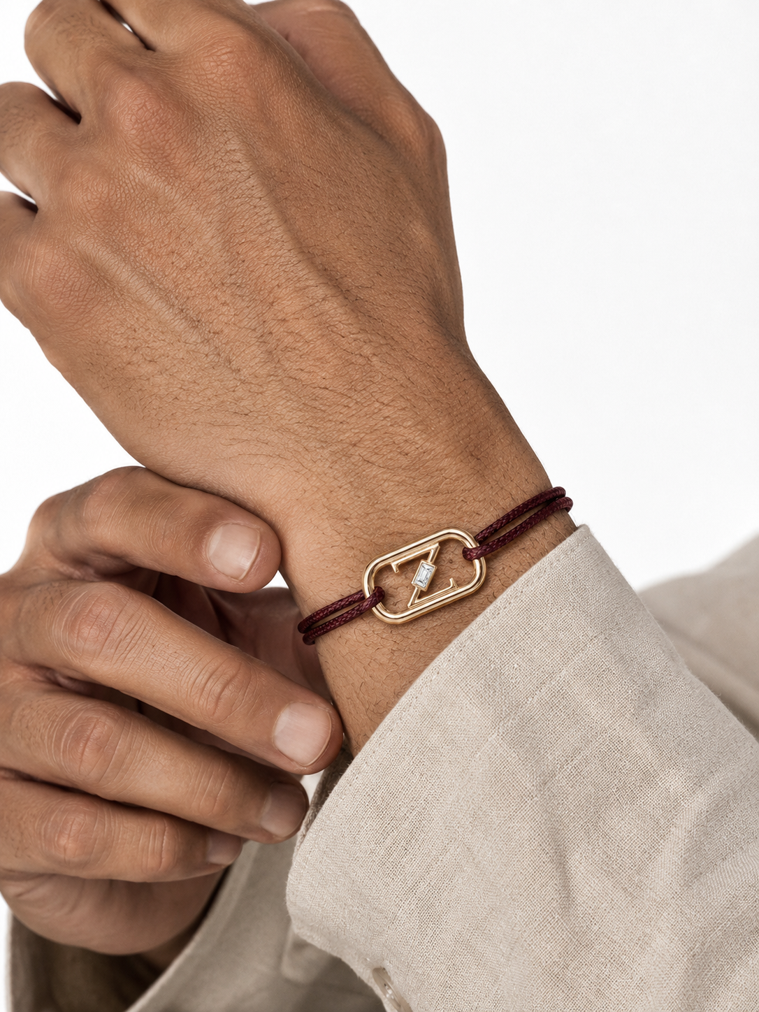 GEMGEMGEM Letter Z Initial Bracelet lifestyle 04