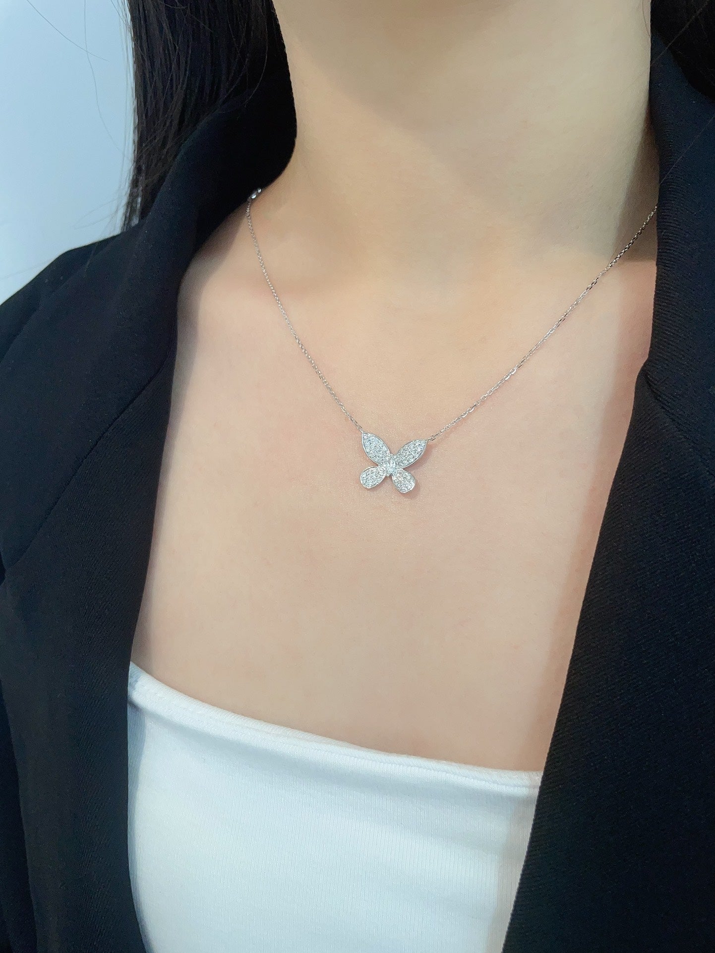 18K💎培育马眼蝴蝶满钻项链