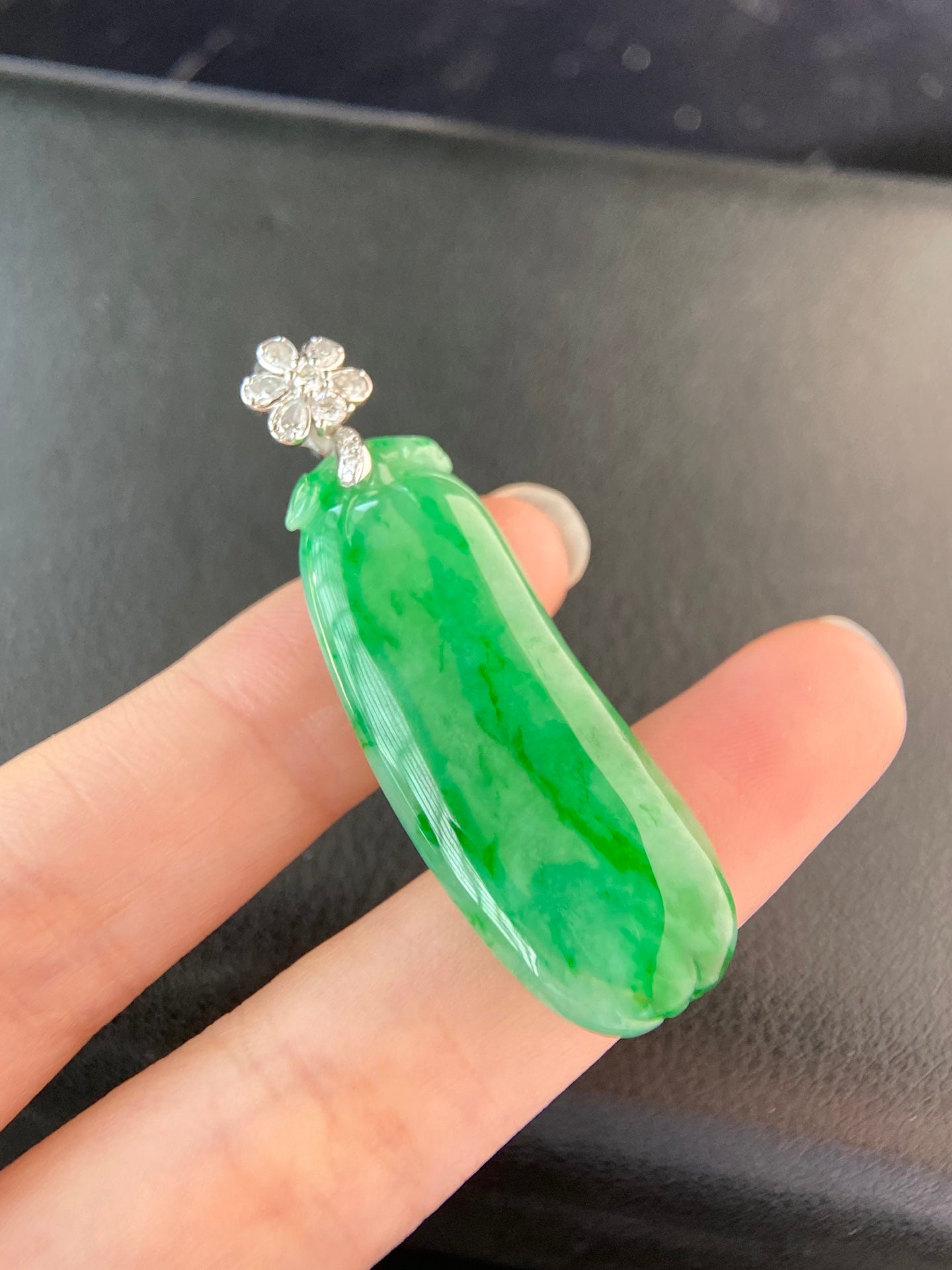 18K金A货翡翠吊坠（不含链）