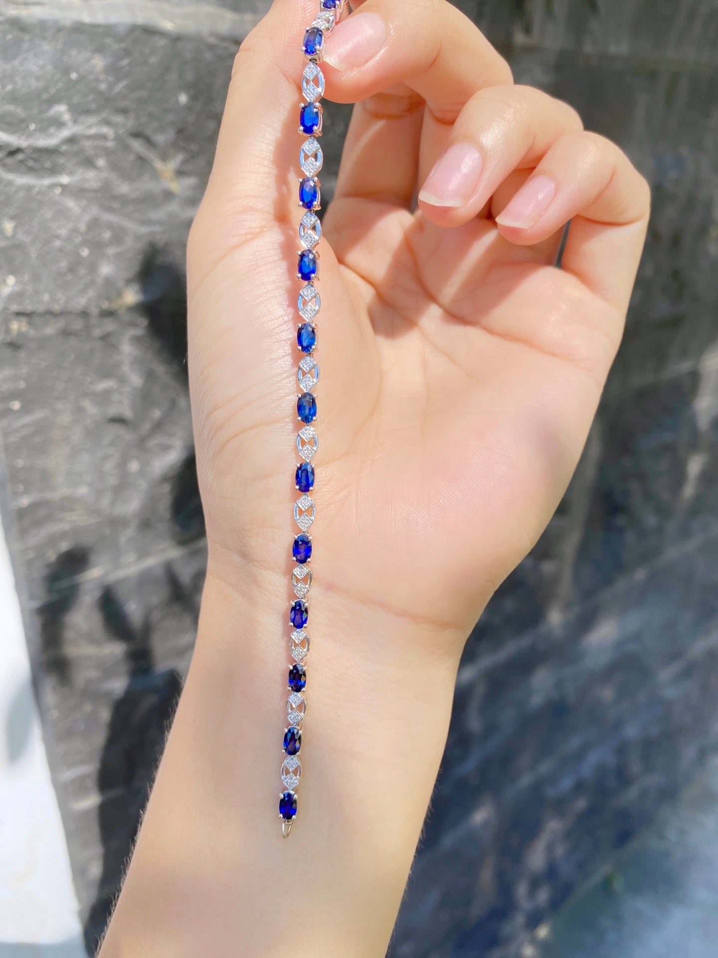 18k金椭圆蓝宝石手链